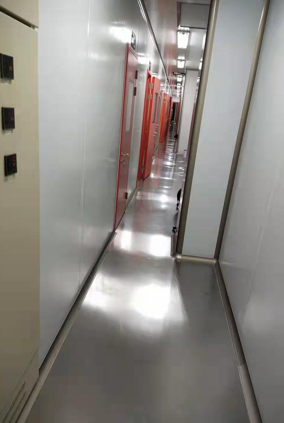 無塵自動<a href='http://www.junwestside.cn/' target='_blank' title='噴漆設備' style='color:#eb2828'><strong>噴漆設備</strong></a>.jpg